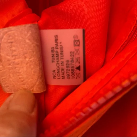 Longchamp Le Pliage Messenger Bag Crossbody Bag in Orange - Picture 7 of 13